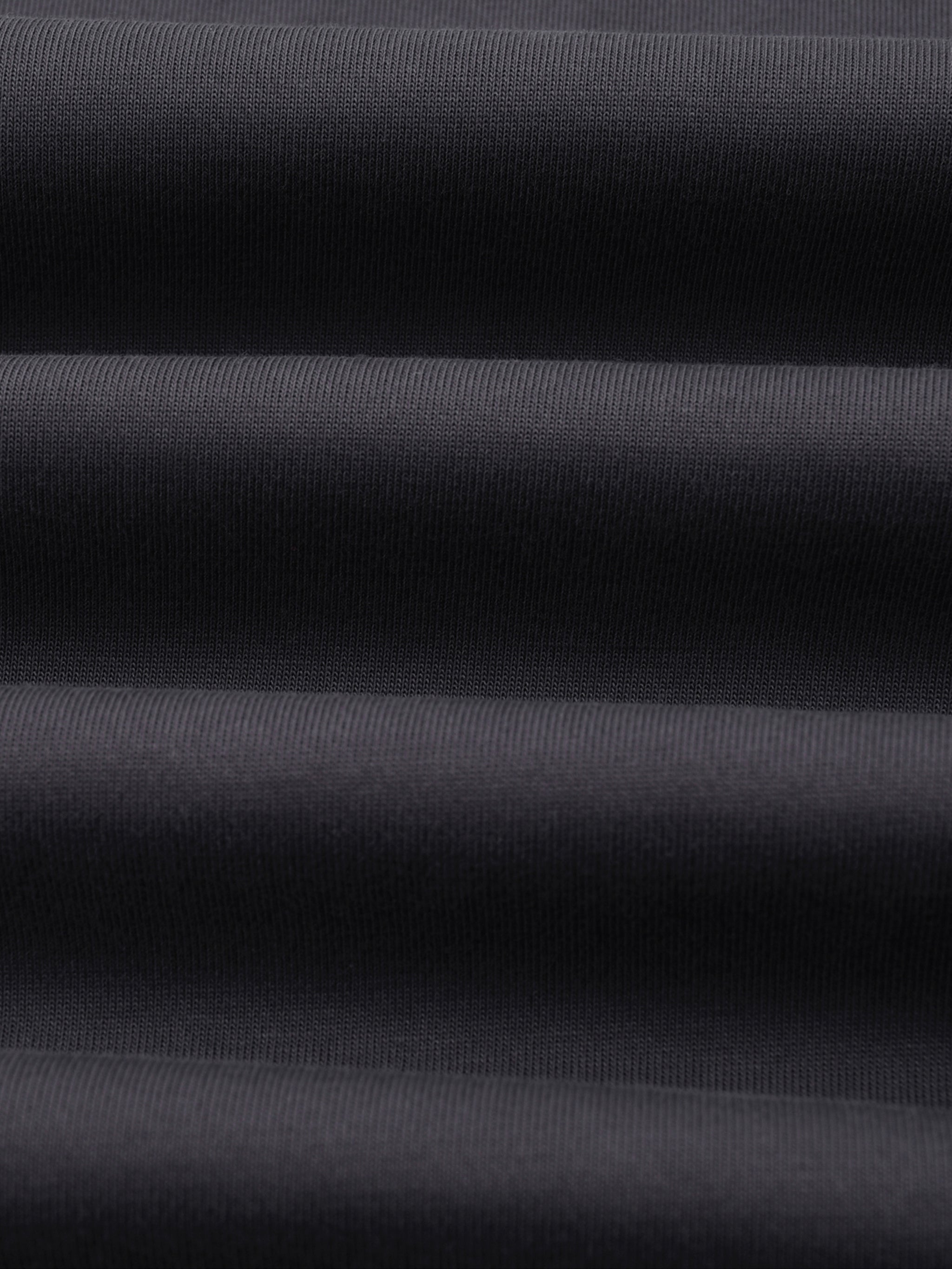 T-shirt V-Neck Premium - Style Sporty Maison Madina