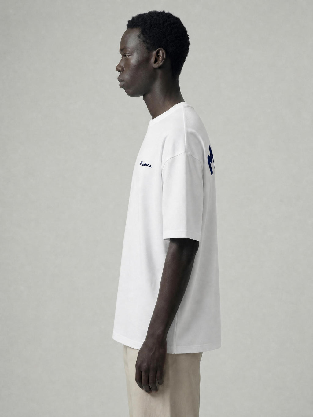 T-shirt Essential Logo blanc – vue produit 4