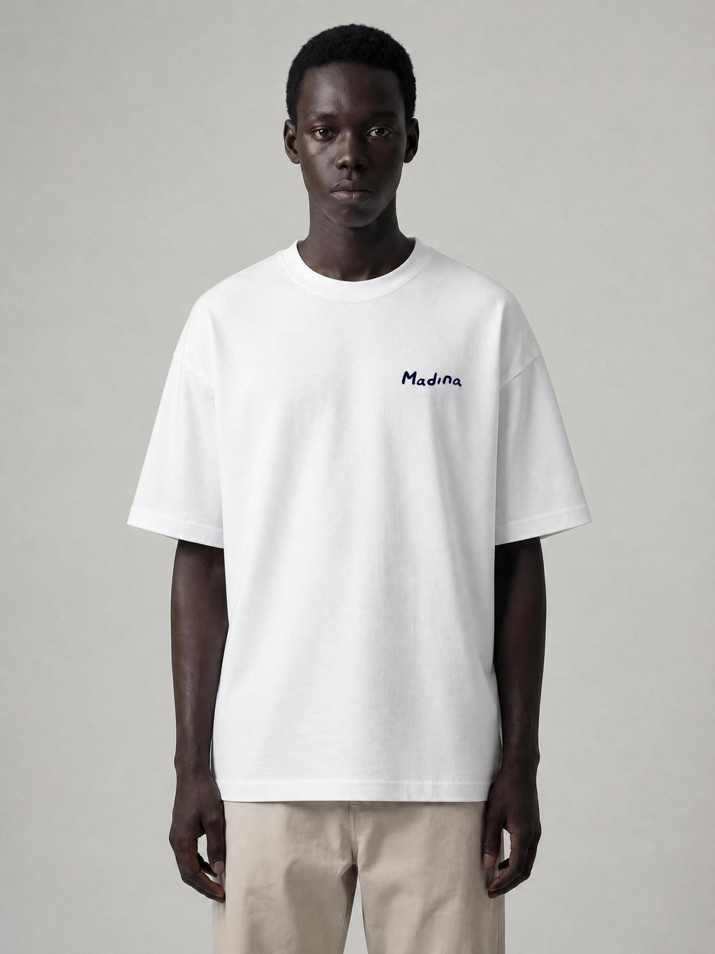 T-shirt Essential Logo blanc – vue produit 3