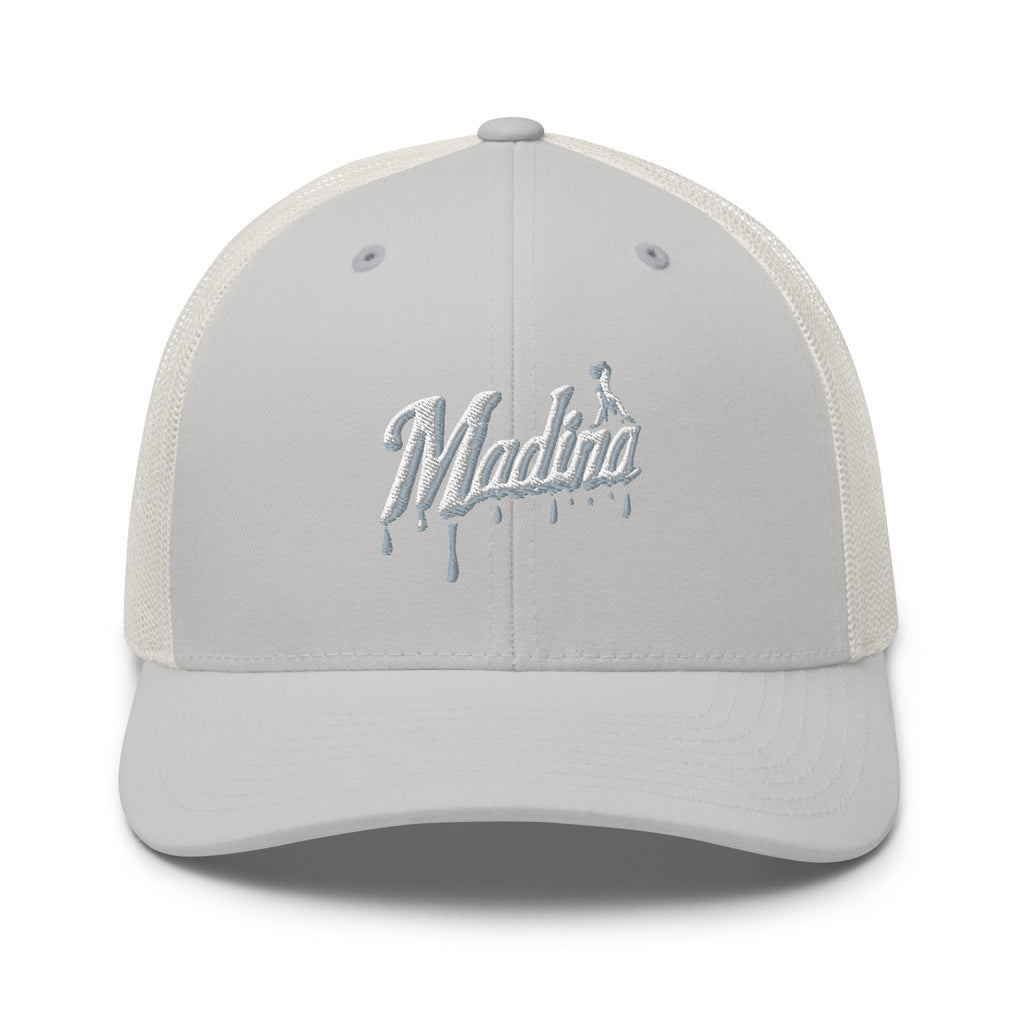 Casquette trucker MM argentée — vue de face